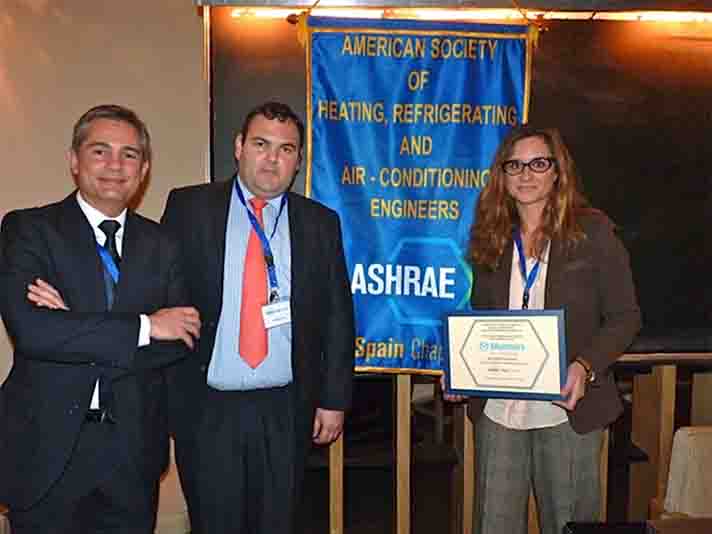 En la foto, Ana Perez Bustamante con Jesús Fernández Menéndez y Mariano Núñez de Munters