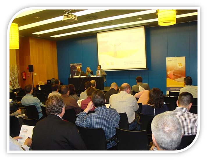 Carlos Ruiz, director técnico de Tecniseco, impartió la conferencia