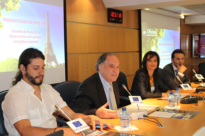 Presentación del Informe IPM “Acuerdo de París 2015: repercusión en la política energética española” 