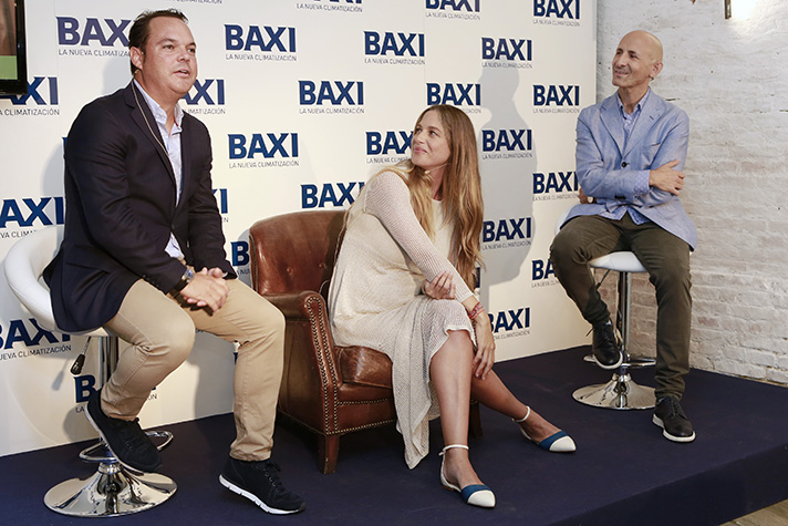 De izquierda a derecha, Jordi Mestres, director general de Baxi para España y Portugal, Martina Klein y Modesto Lomba