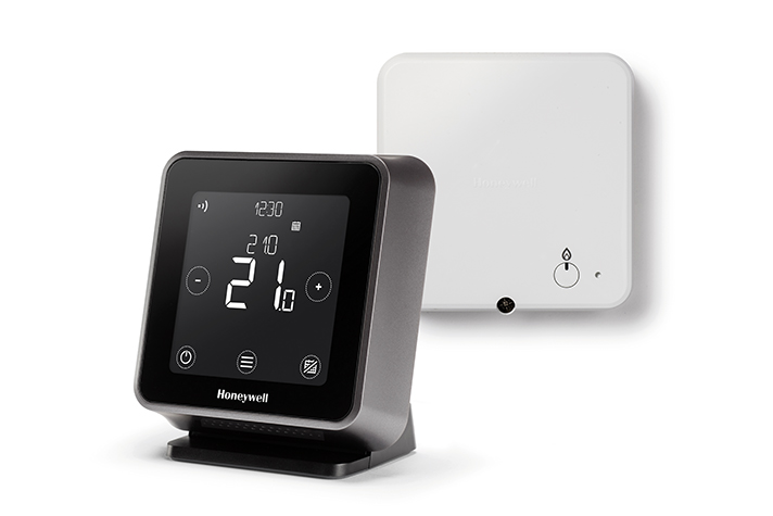 Este termostato programable aumenta la eficiencia del instalador y el confort de los usuarios