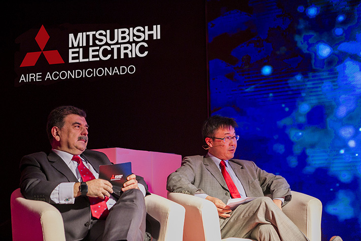 El Presidente de Mitsubishi Electric Europe Sucursal España, Masami Kusano, y el Director General de la División de Aire Acondicionado, Pedro Ruiz