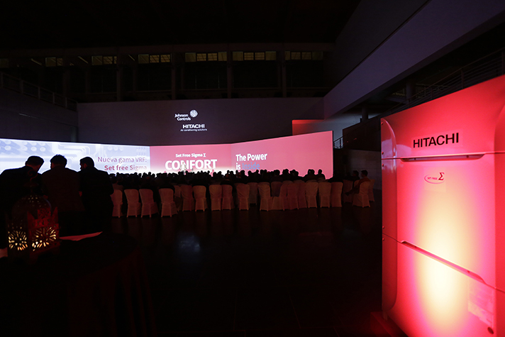 El pasado 27 de febrero, Hitachi finalizó su gira de eventos de presentación en la Real Fábrica de Tapices de Madrid