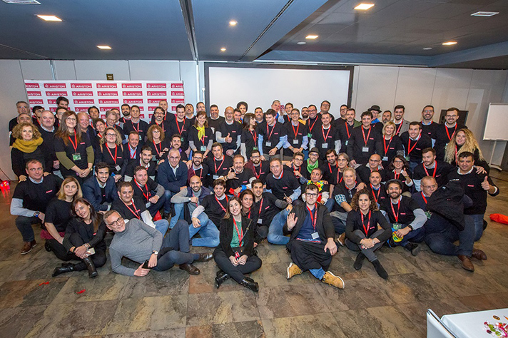 Más de 120 personas acudieron los días 22, 23 y 24 de enero a la convención celebrada en el Hotel Barcelona Golf Resort