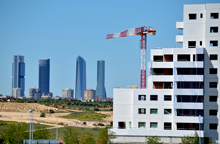 Ambas organizaciones pretenden impulsar las actuaciones de rehabilitación residencial y mejora del parque edificatorio, enmarcadas dentro del Plan de Recuperación, Transformación y Resiliencia