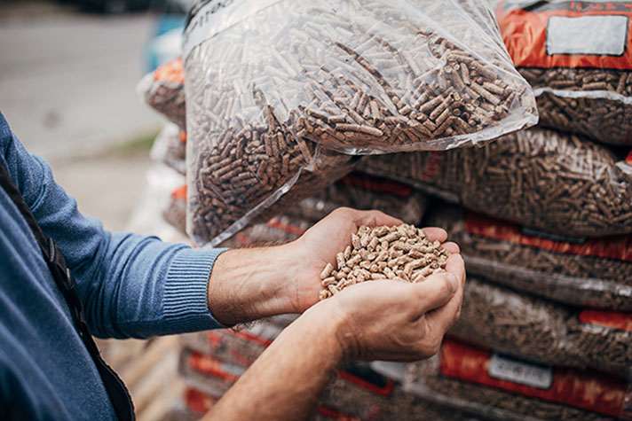 La reducción impositiva estará vigente hasta el 31 de diciembre de 2022 y se aplicará a pellets, briquetas y leña