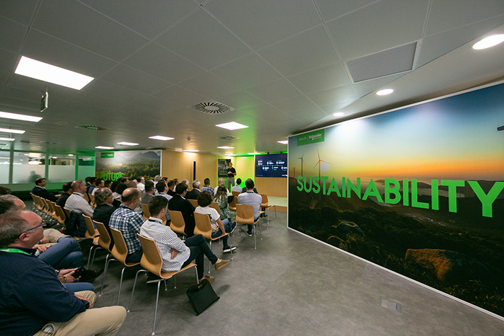 Schneider Electric ha reunido a sus partners en un evento que se ha celebrado en su sede de Madrid, en San Sebastián de los Reyes, del 3 al 5 de octubre