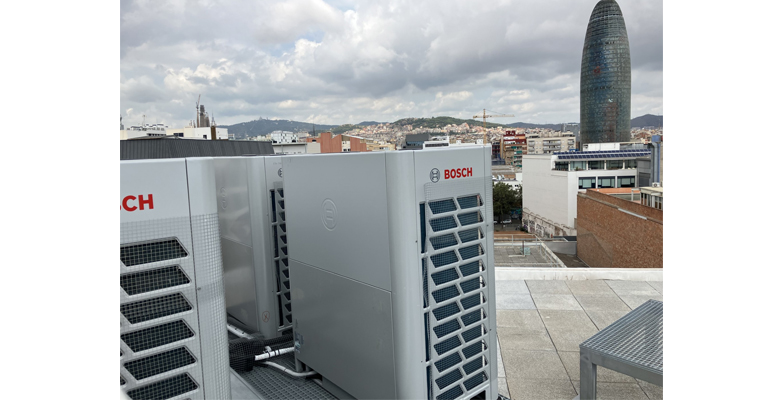 Climatización de precisión para gimnasios: sistema VRF con recuperación de calor de Bosch en Barcelona