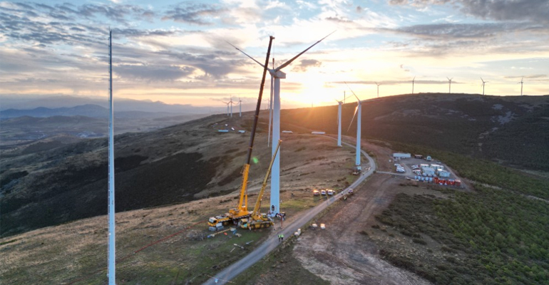 Endesa conecta en Ávila su mayor planta eólica repotenciada con soluciones de economía circular