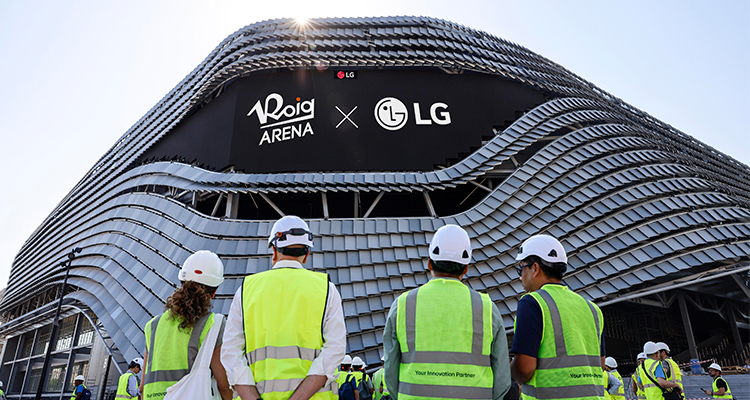 LG equipa el Roig Arena de Valencia con soluciones audiovisuales de última generación