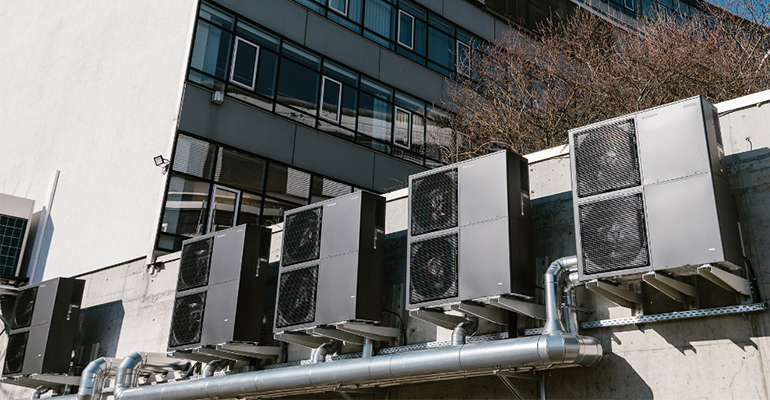 Panasonic lanza la serie Big Aquarea M para climatización y ACS en proyectos centralizados