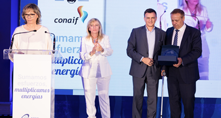 Aseif reconoce la colaboración de Bosch Home Comfort en la reconstrucción tras la Dana