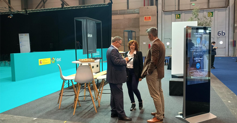 Simon participa en Matelec / Genera 2025 con nuevas iniciativas para instaladores y movilidad eléctrica