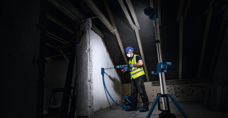 Torre iluminacion Bosch 2 - Tecnoinstalacion