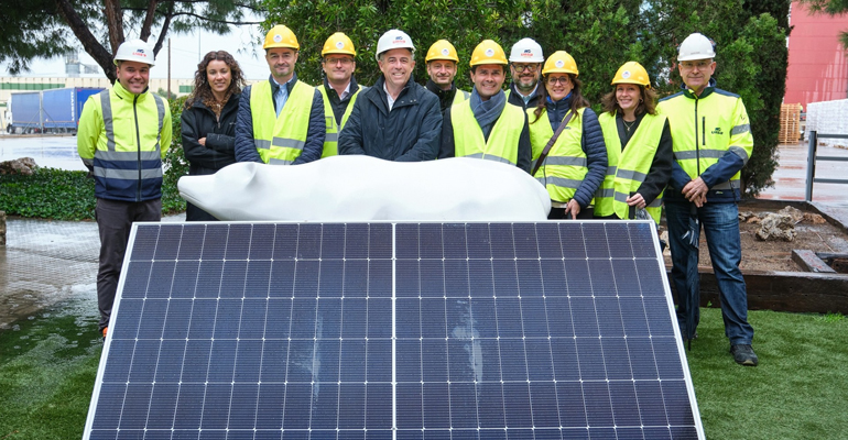 URSA pone en marcha dos plantas fotovoltaicas de autoconsumo en sus fábricas de Tarragona