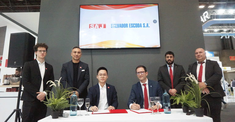 Salvador Escoda y SAJ Solar Inverters renuevan su colaboración para 2023