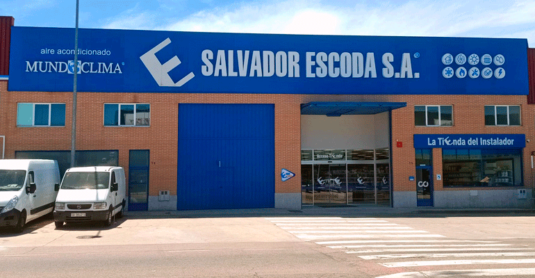 Salvador Escoda reabre su tienda de Salamanca para convertirla en EscodaStore